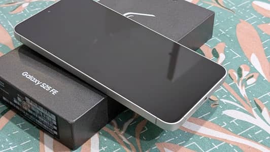 Samsung Mobile S25 FE