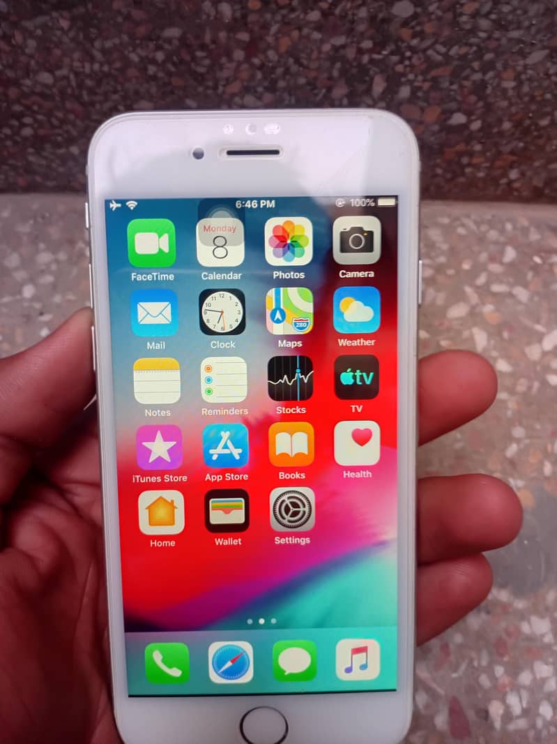Apple iPhone 6 0