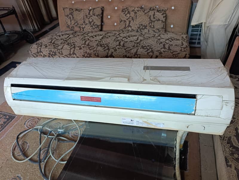 Split AC just like new zero meter 3