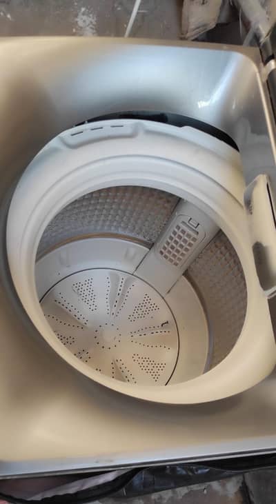 Haier Washing machine 12kg automatic