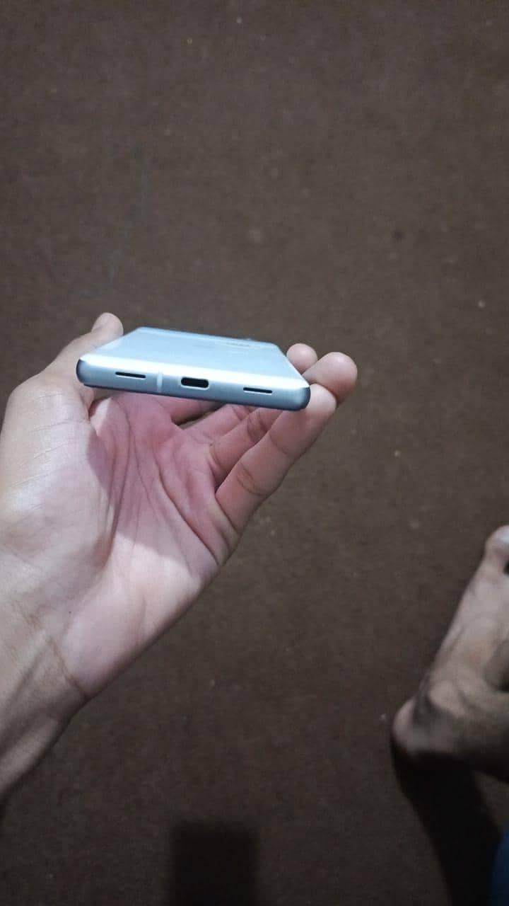 Google Pixel 7a 1