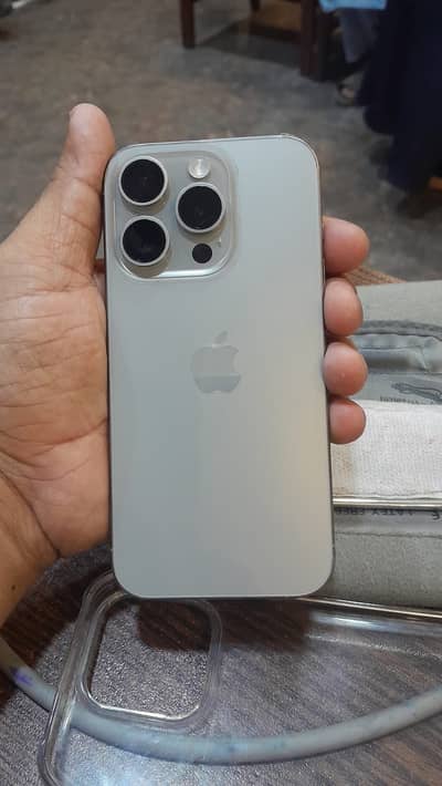 Apple iPhone 15 Pro