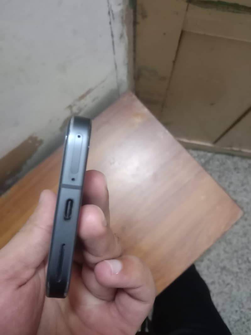 Google Pixel 9 2