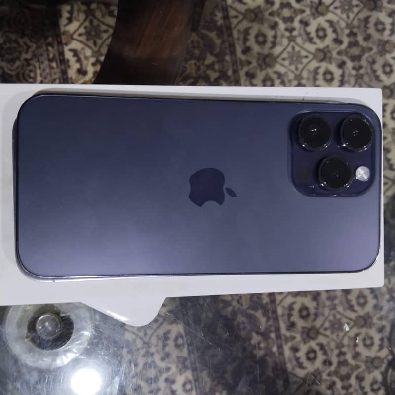 iPhone 14 Pro Max 1