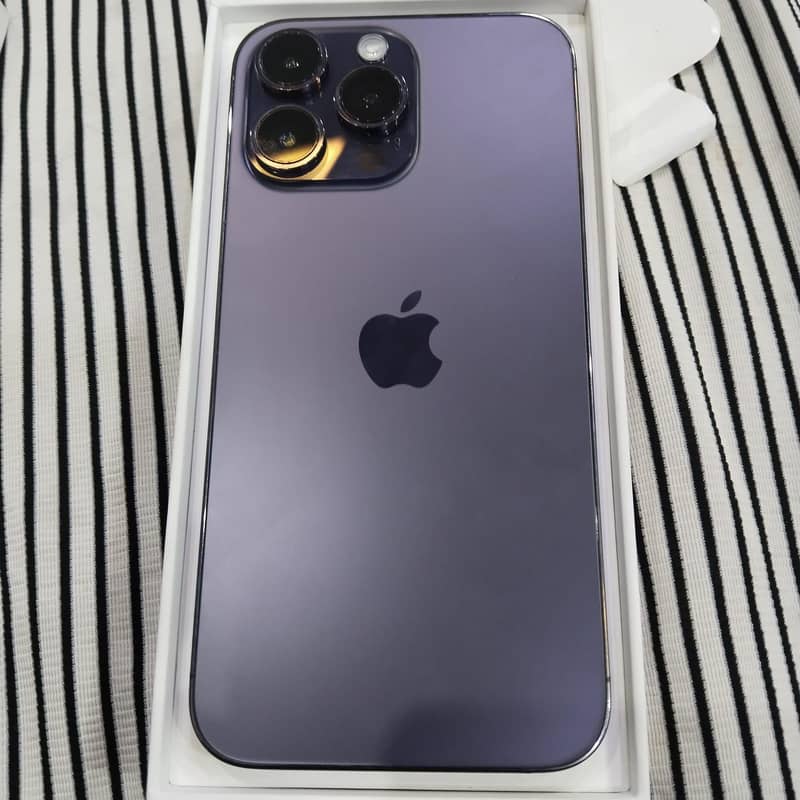 iPhone 14 Pro Max 4