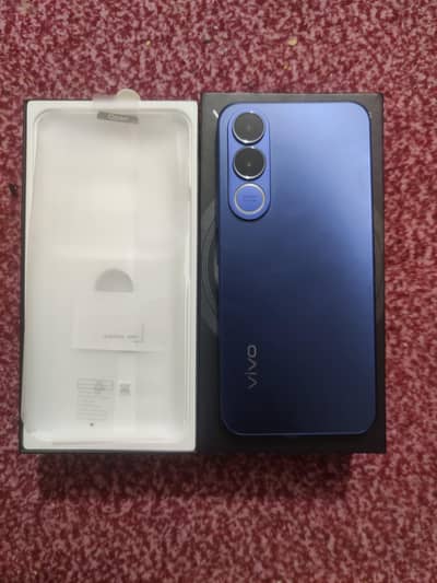 Vivo V70 Fe 8/256 just box open