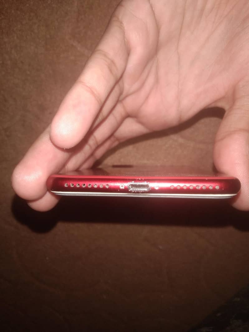 Apple iPhone 7 Plus 3