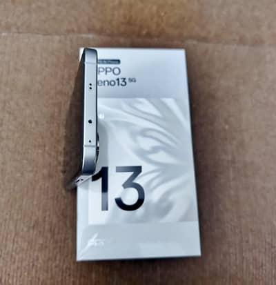 OPPO Reno 13 5G, 10/10 condition, with 6 months official warranty