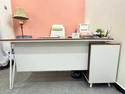 Exective L Shape Office Table