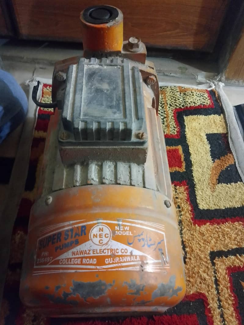 mini water pump 1