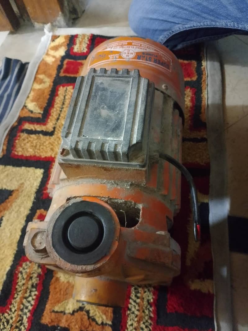 mini water pump 2