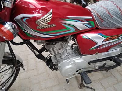 Honda 125 Hyderabad number 22 Dec modil