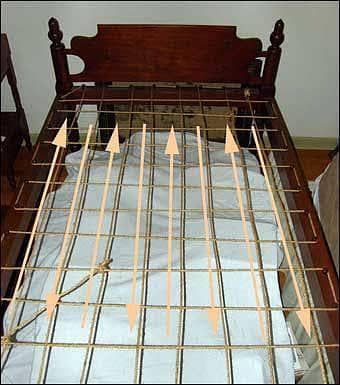 Old Design Single Bed