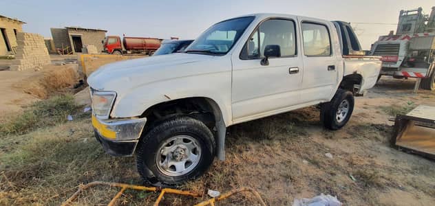 Toyota Hilux 2001 double cabin
