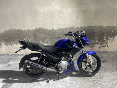 Yamaha ybr 125