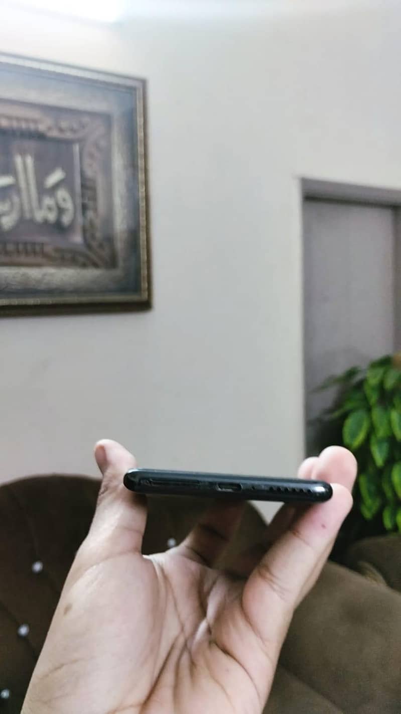 Redmi Note 14 pro 3