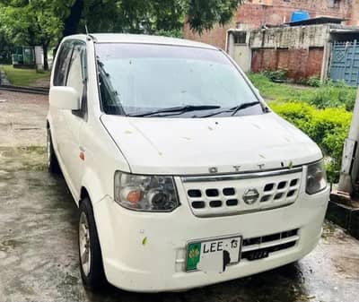 Nissan Otti 2010