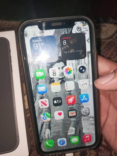 Apple iPhone 11