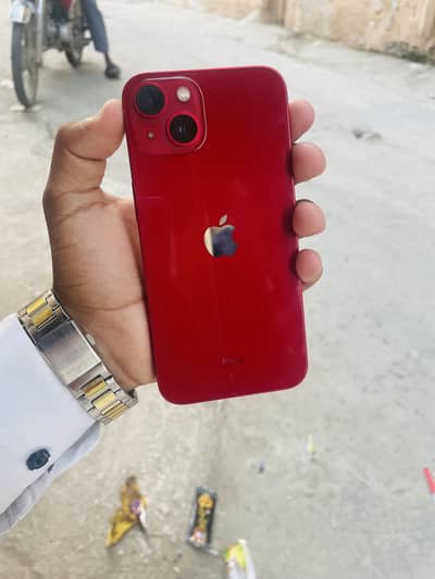 Apple iPhone 13