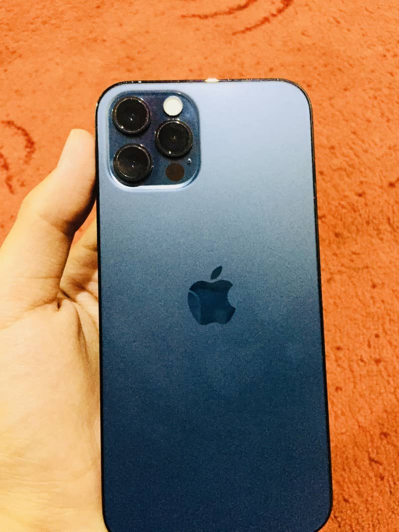 Apple iPhone 12 Pro 1