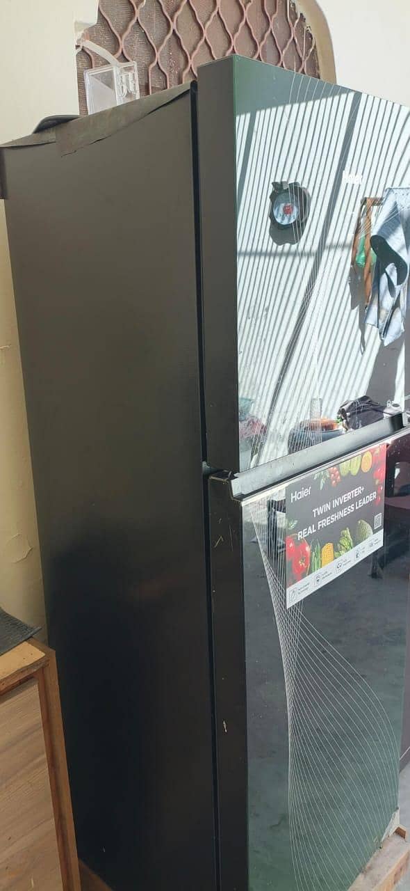 medium size fridge 3