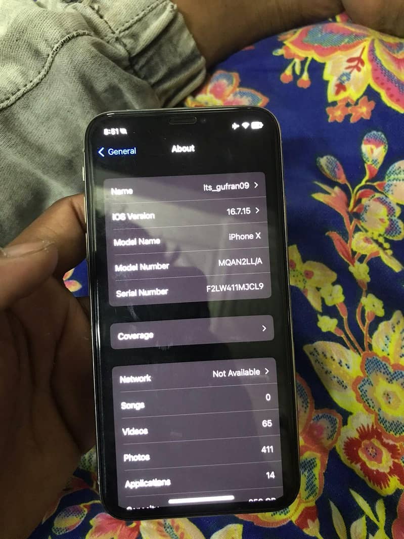 Apple iPhone X 3