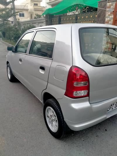 Suzuki Alto 2012
