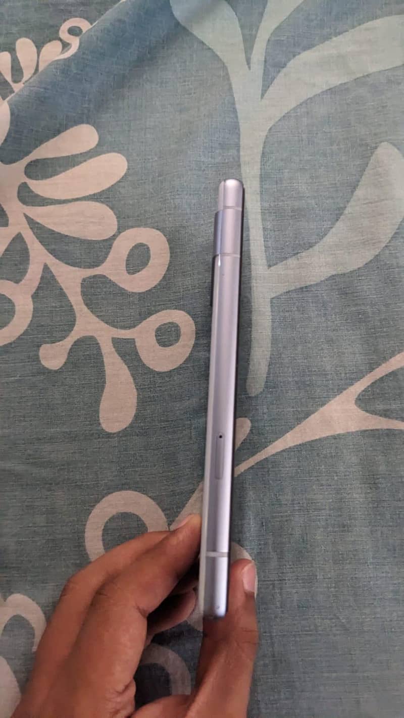 Google Pixel 7 3
