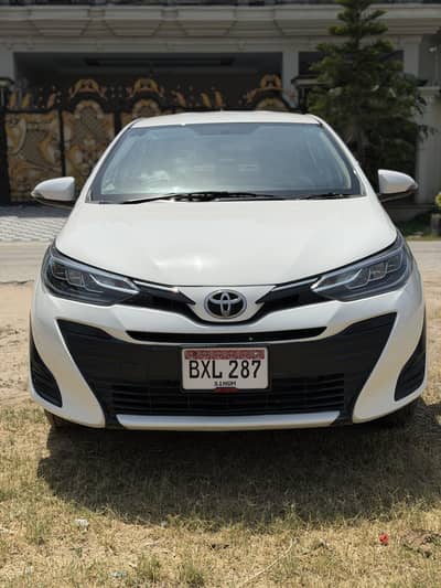 Toyota Yaris 2022 ATIV Manual geniune