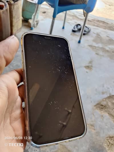 Apple iPhone 12