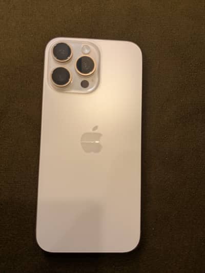 Apple iPhone 16 Pro Max