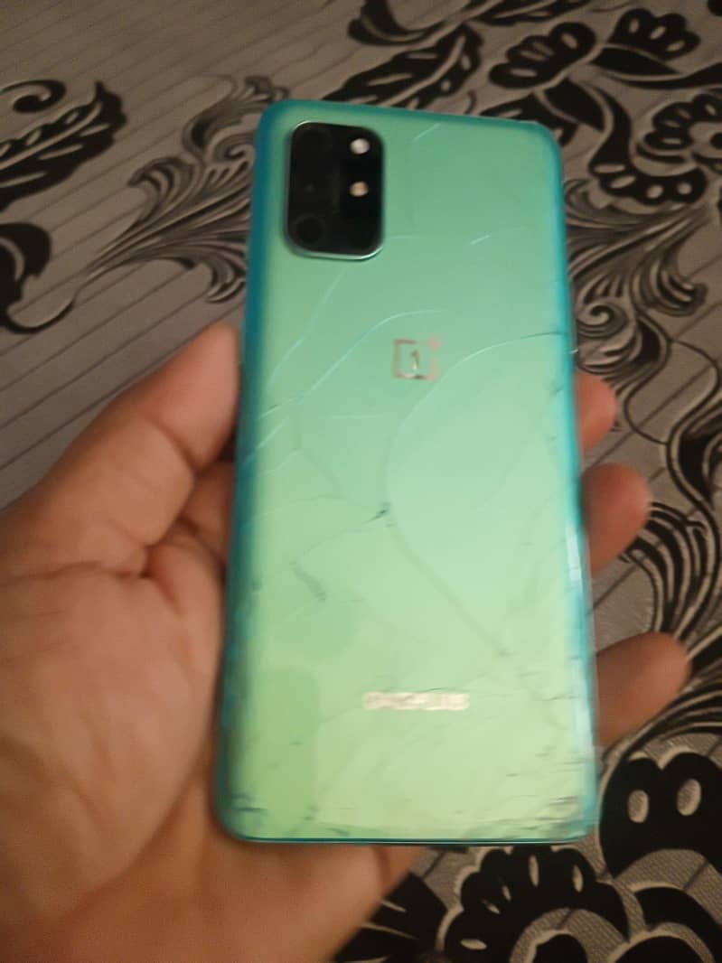 One Plus 8T 1