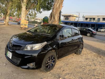 Toyota Vitz 2013