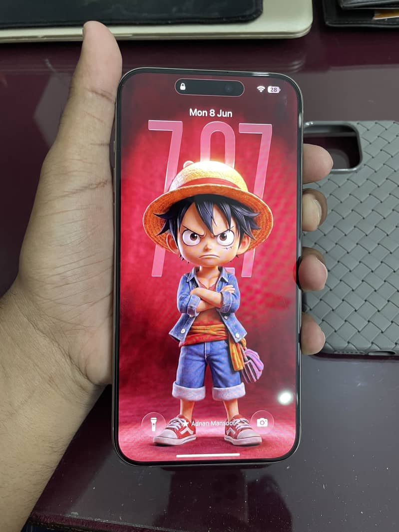 iPhone 15 Pro Max 8