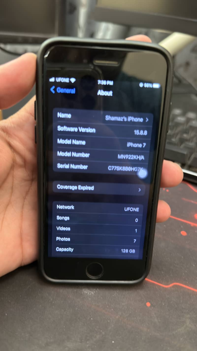 Apple iPhone 7 2
