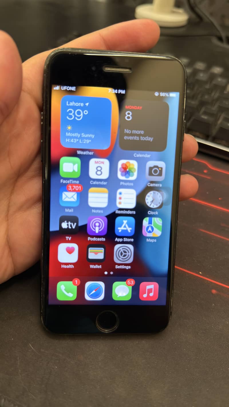 Apple iPhone 7 4