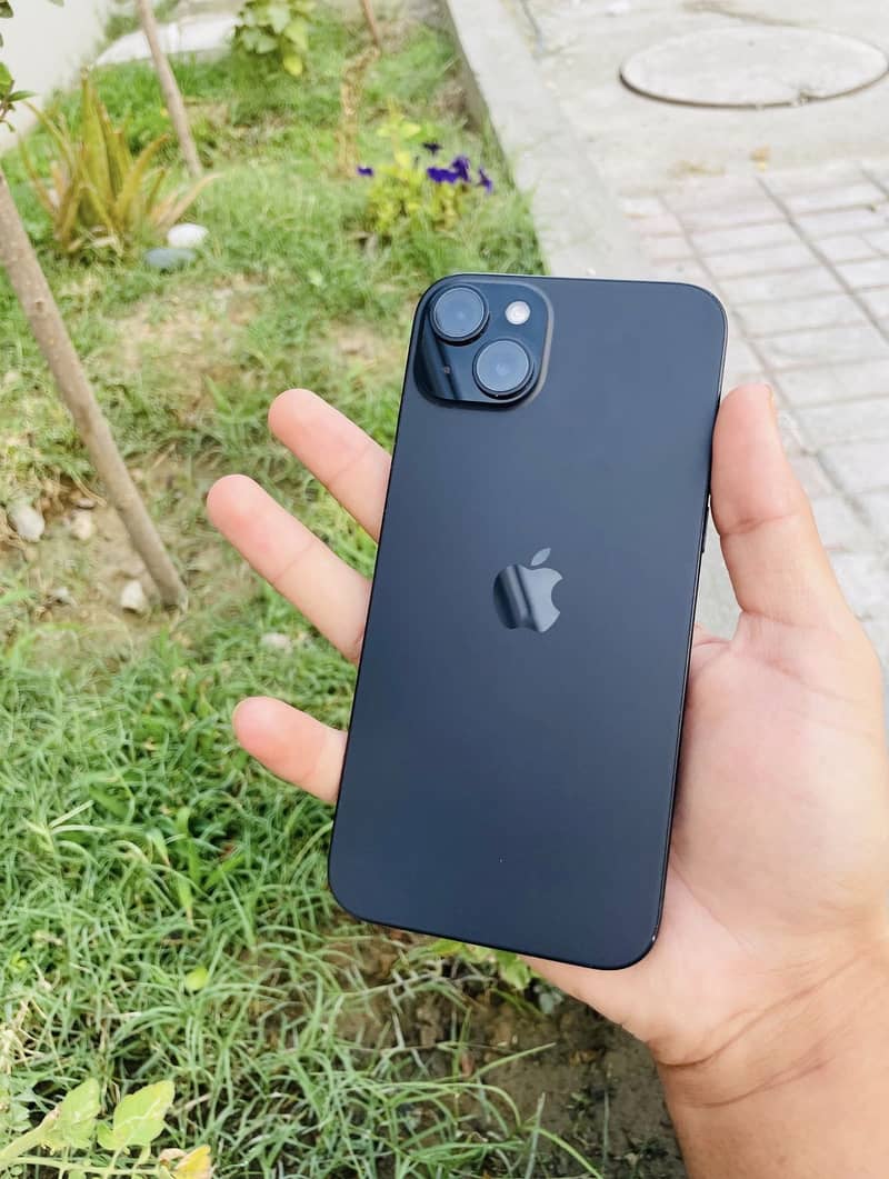 iphone 15 plus 3