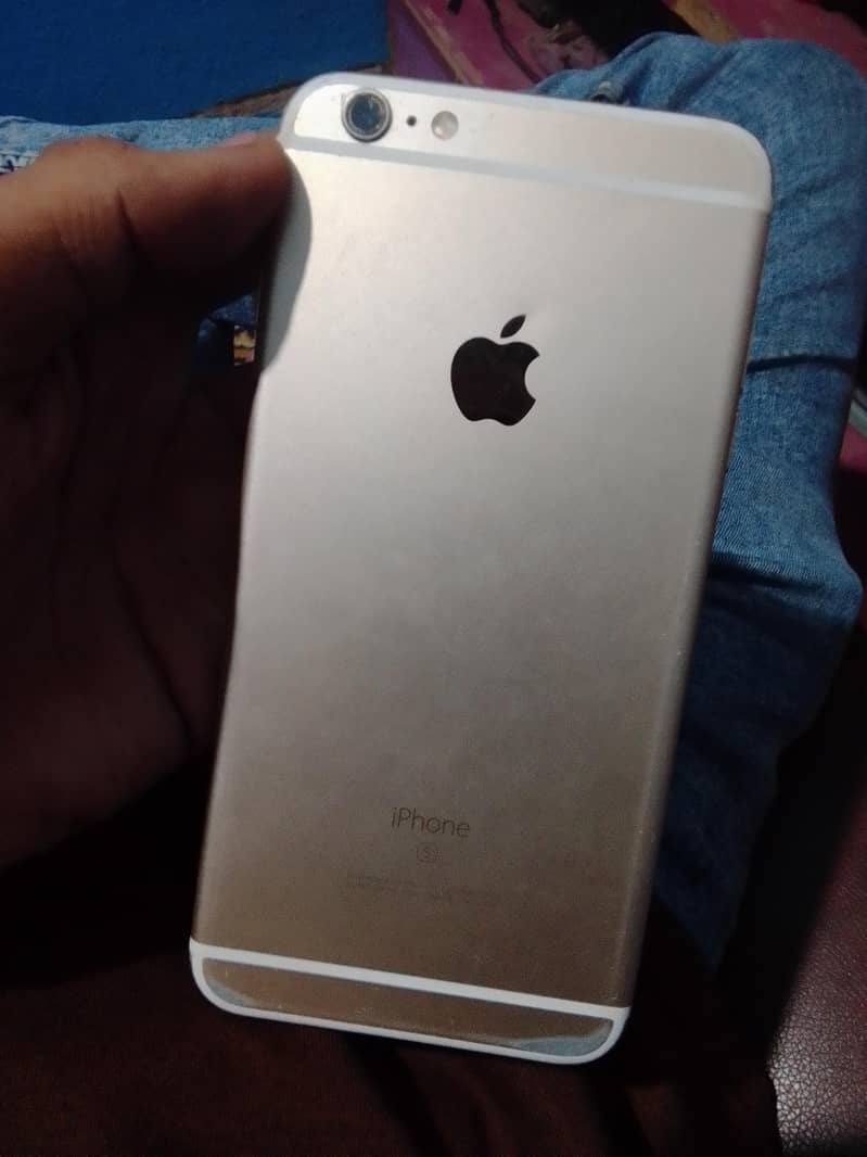 Apple iPhone 6S Plus 1