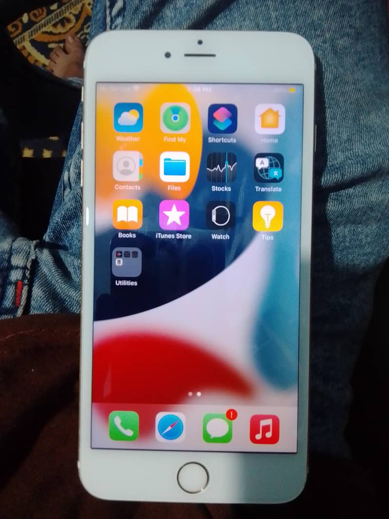 Apple iPhone 6S Plus 2