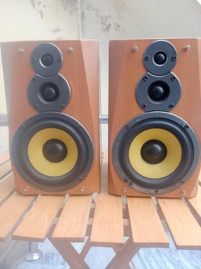 japani surround & center speaker