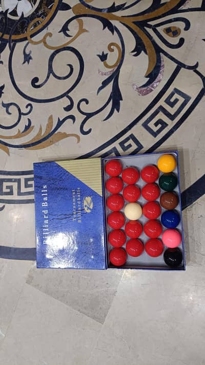 Brand New Snooker Ball Set Complete Set With Box