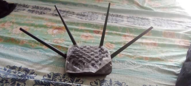 WI-FI ROUTER