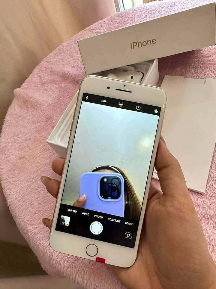 Apple iPhone 7 Plus 1