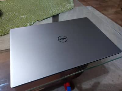 DELL XPS 13