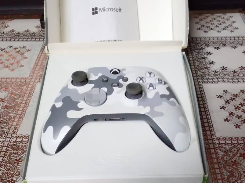 ARTIC CAMO CONTROLLER 0