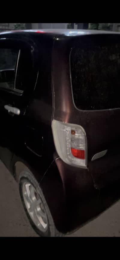 Daihatsu Mira 2015
