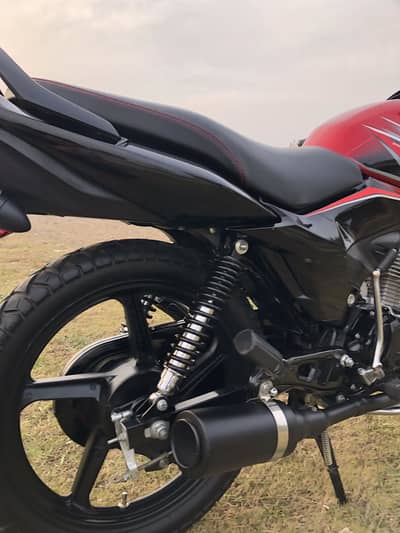 honda cb125f sports