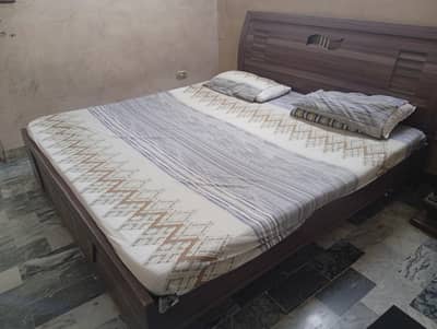 Bed with Mattress