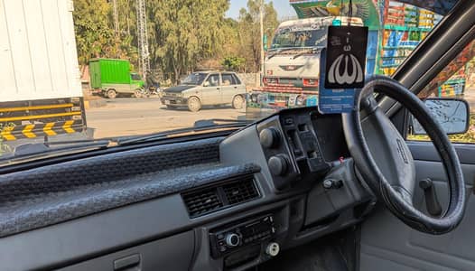 Suzuki Mehran VXR 2013
