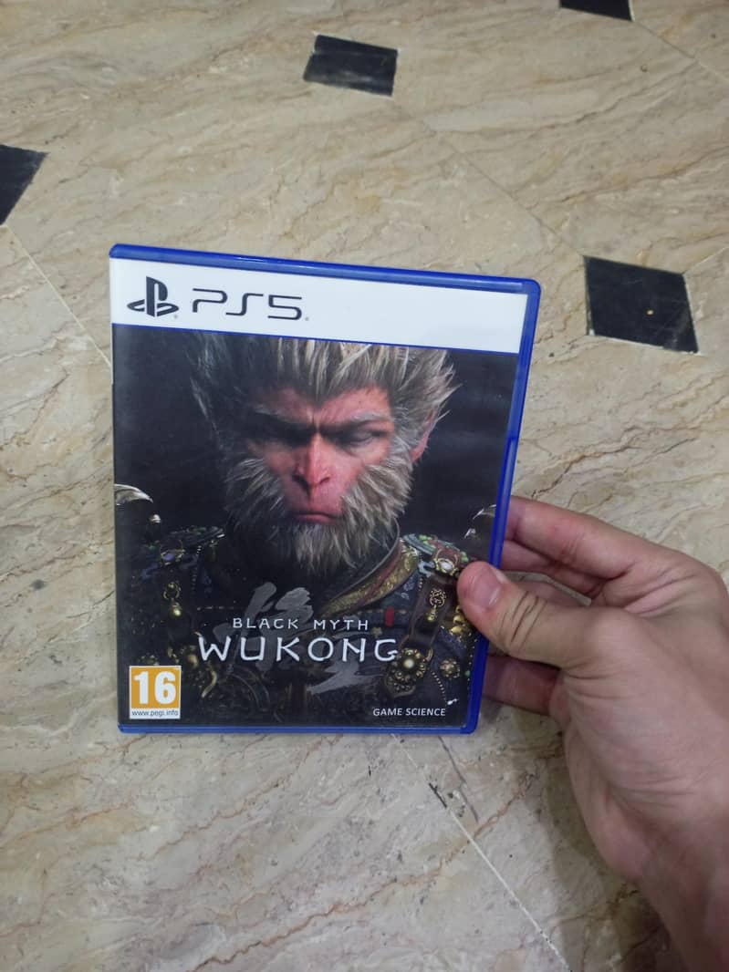 Ps4,5 games and controller 5